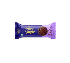Britannia Pure Magic Choco Stars Chunky Chocolate Topped Cookies